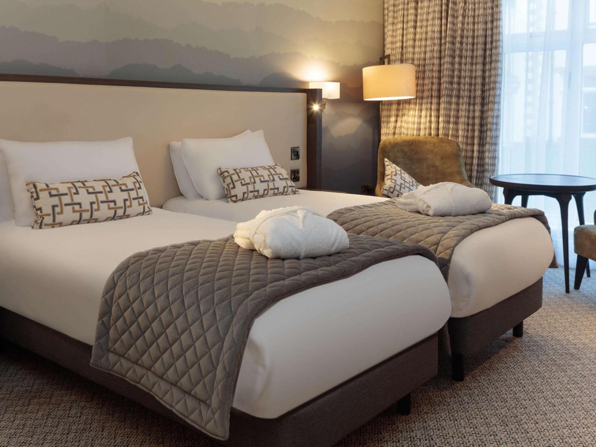 Mercure Blackburn Dunkenhalgh Hotel & Spa Аккрінґтон Екстер'єр фото
